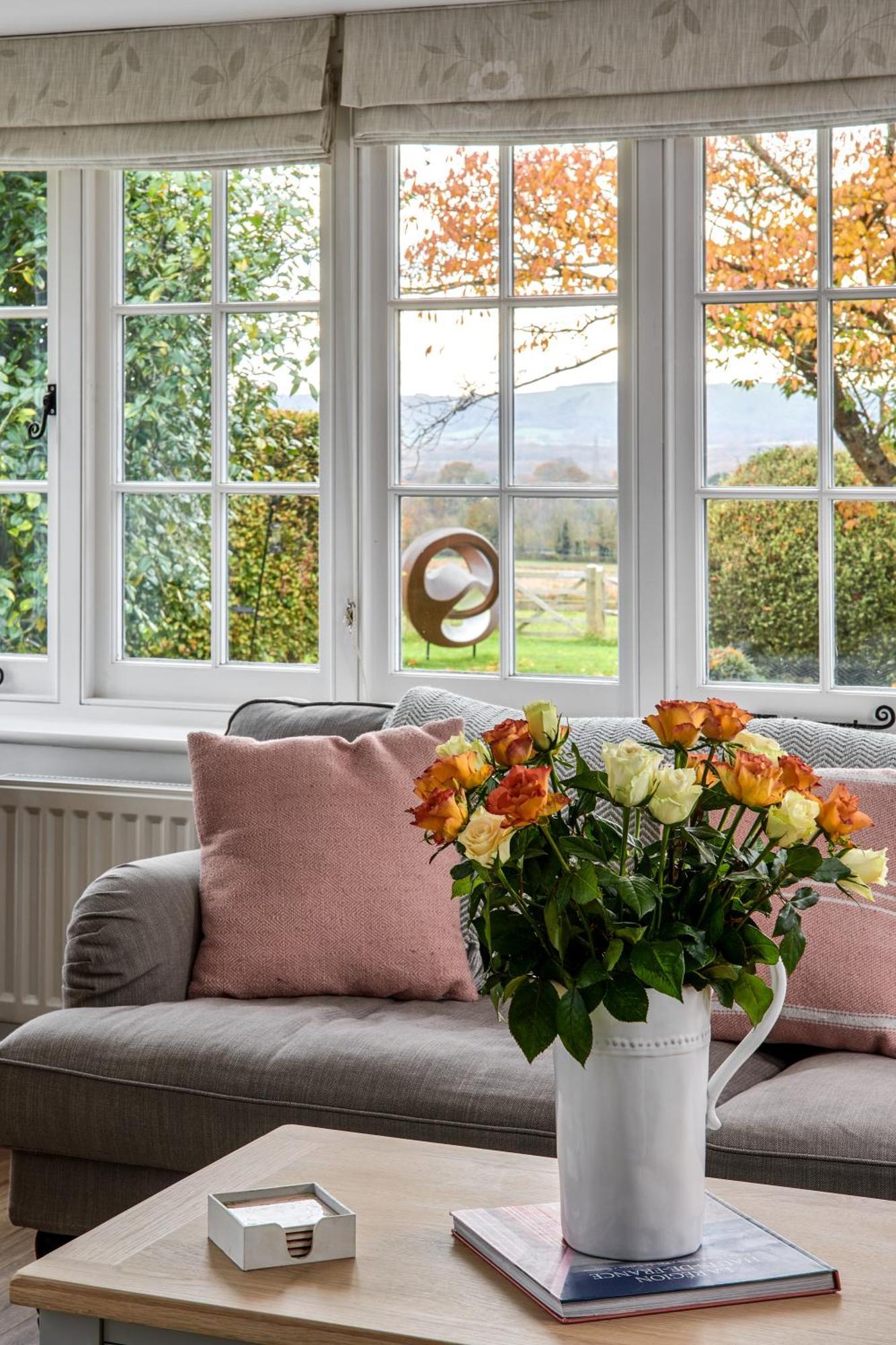 Garden Flat Near Goodwood With Stunning Views Leilighet Petersfield Eksteriør bilde