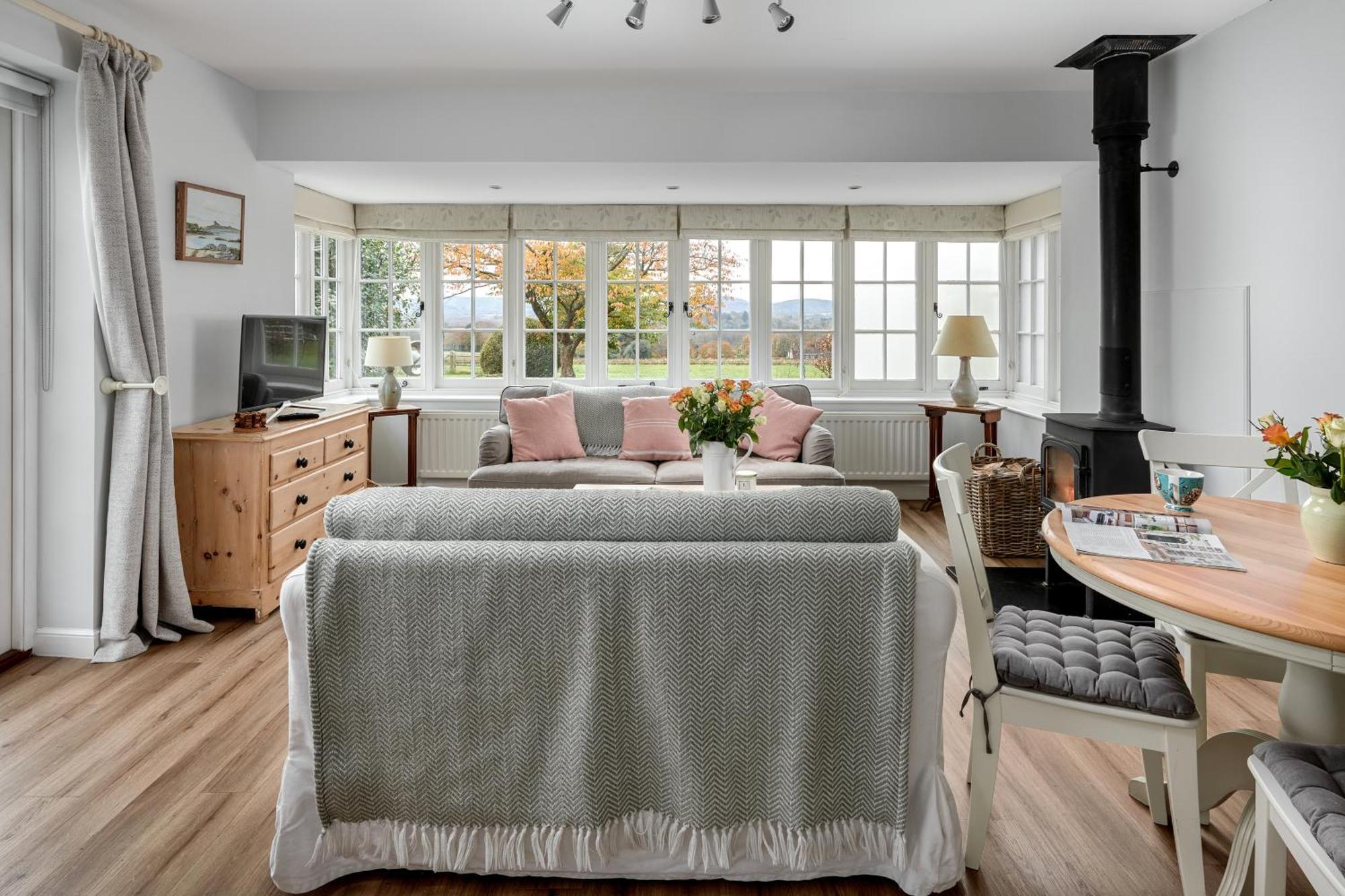 Garden Flat Near Goodwood With Stunning Views Leilighet Petersfield Eksteriør bilde